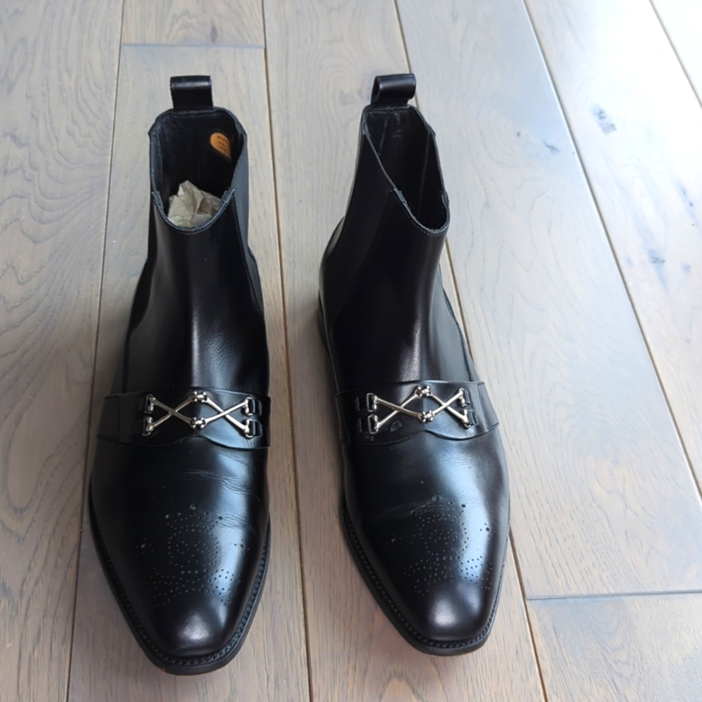 Alexander McQueen Black Leather Men's Boots with Silver Accent
